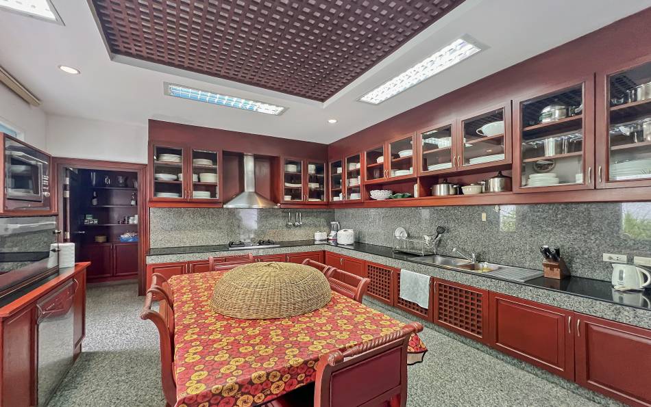 Pattaya, 6 Bedrooms Bedrooms, ,7 BathroomsBathrooms,House,SOLD,2719
