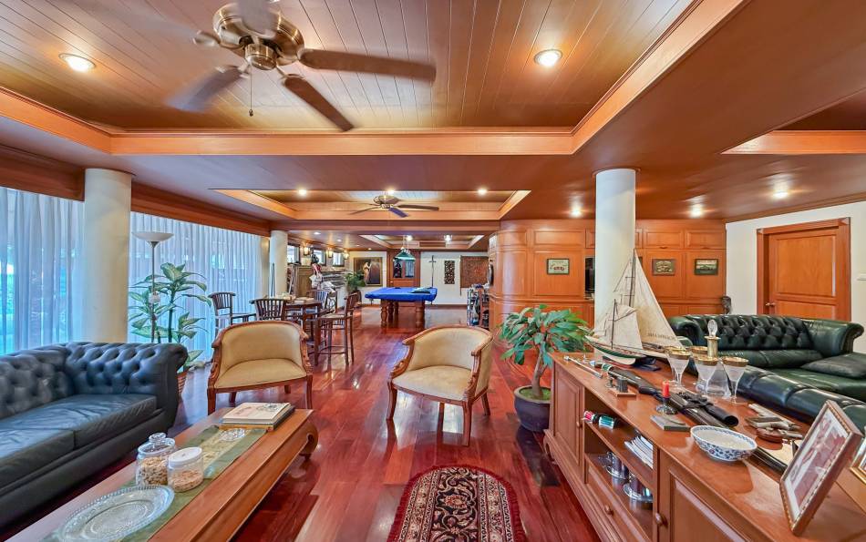 Pattaya, 5 Bedrooms Bedrooms, 0 ,7 BathroomsBathrooms,House,For Sale,0,2849