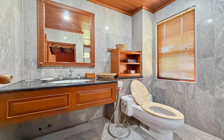 Pattaya, 5 Bedrooms Bedrooms, 0 ,7 BathroomsBathrooms,House,For Sale,0,2849