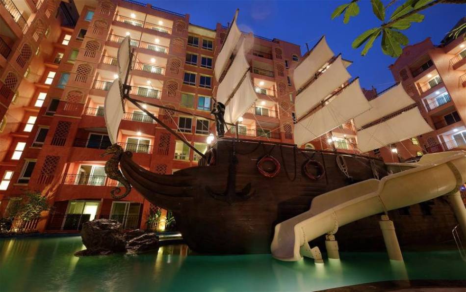 Pattaya, 2 Bedrooms Bedrooms, 0 ,2 BathroomsBathrooms,Condo,For Sale,1348