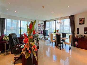 Large, 2 bedroom, condo, for sale, Jomtien, The Park Large, 2 bedroom, condo, for sale, Jomtien, The Park
